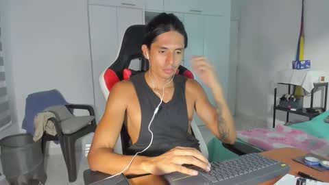 X Dante7373574 online show from November 10, 10:58 pm