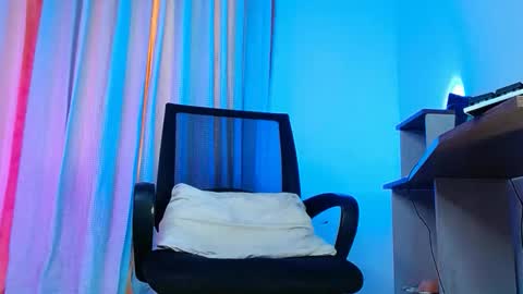 Dante Santoro online show from April 11, 12:09 pm