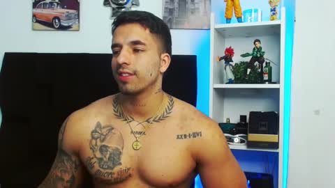 Darius Phoenix  online show from December 22, 11:22 am