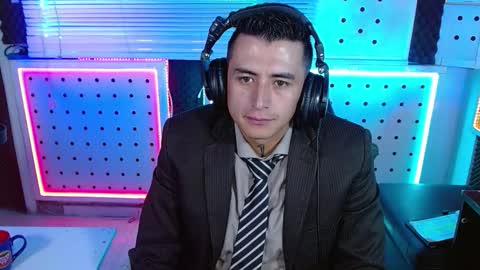 DARKO0717 online show from February 12, 6:03 pm