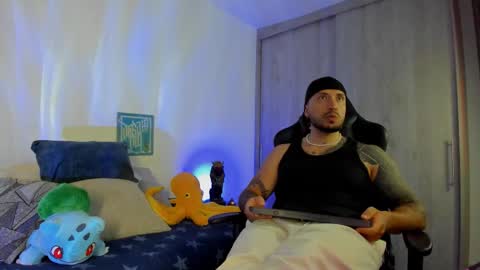 DAVE MAX online show from March 18, 2:14 am