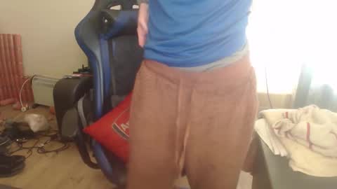 dave online show from December 3, 9:37 am