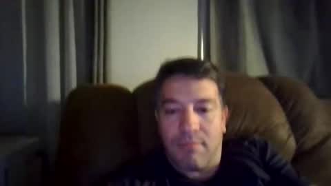 Snapshot of david334422 chatting on October 4, 2:38 am david334422 online show from October 4, 2:38 am