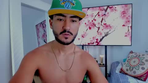 Hey im David that loves to explore and speak their fantasies. Very open talktative and nice. Feel free to chat with me online show from March 13, 3:30 pm