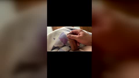 davidayer1 online show from April 20, 10:23 pm