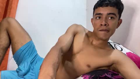 davidth000 online show from February 20, 5:48 am