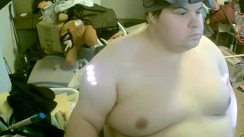 Snapshot of davidtheblowman chatting on October 26, 4:20 pm DavidTheBlowman online show from October 26, 4:20 pm