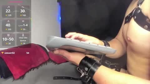 davidx_x21 online show from March 27, 8:26 am