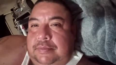 Snapshot of davidzhere222800 chatting on October 5, 7:56 am davidzhere222800 online show from October 5, 7:56 am