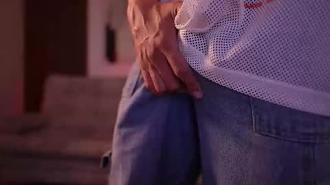 Davies brown    schedule 12pm to 5pm col time online show from December 20, 8:27 pm