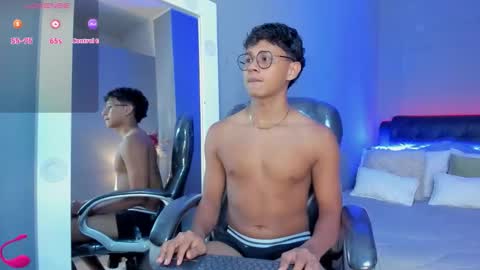 dawn_16 online show from November 5, 10:12 pm