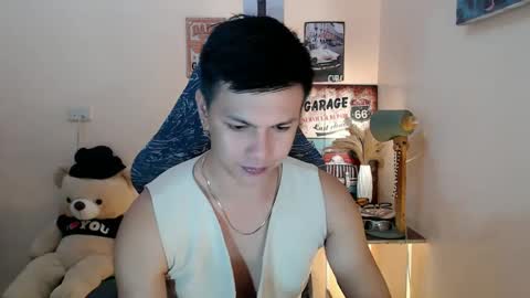 JC LOVER BOY online show from January 2, 8:24 pm