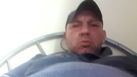 Snapshot of dazzaboxer chatting on September 22, 3:22 pm dazzaboxer online show from September 22, 3:22 pm