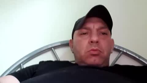 Snapshot of dazzaboxer chatting on October 16, 3:31 pm dazzaboxer online show from October 16, 3:31 pm