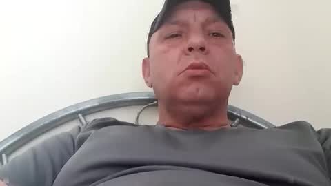 Snapshot of dazzaboxer chatting on September 16, 1:34 pm dazzaboxer online show from September 16, 1:34 pm