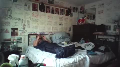 dbeamon92 online show from February 15, 2:14 pm