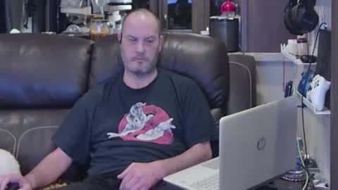 want girl to play with me online show from February 15, 7:11 pm