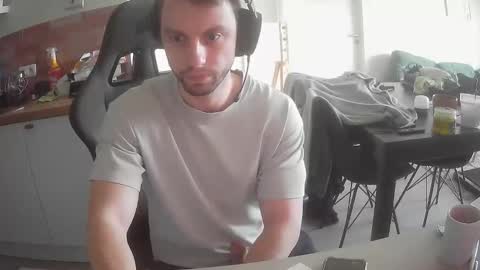 Deansletje online show from November 5, 2:41 pm