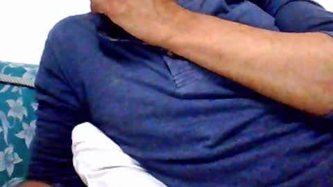 Snapshot of deepak4ualways chatting on March 1, 5:27 pm sandy4umylove2014 online show from March 1, 5:27 pm