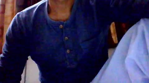 Snapshot of deepak4ualways chatting on December 31, 5:29 pm sandy4umylove2014 online show from December 31, 5:29 pm