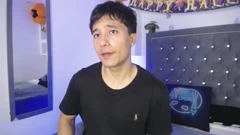 DENIZER online show from October 31, 1:58 pm