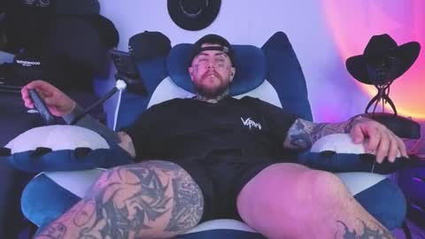 Oliver online show from March 12, 3:03 am