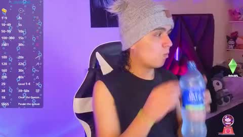 Derek independent online show from September 22, 6:40 pm