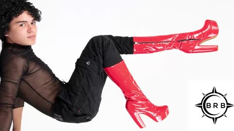 Derek independent online show from December 2, 8:09 pm