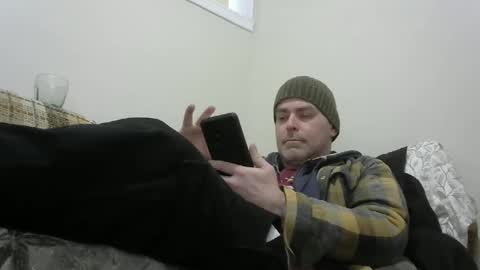 Snapshot of derf007 chatting on March 1, 7:37 pm derf007 online show from March 1, 7:37 pm