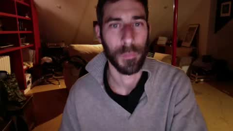 derspanishboy online show from December 15, 10:58 pm