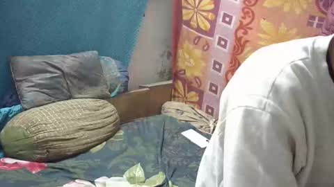 desi_boy799417 online show from January 10, 9:02 am