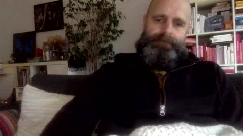 Snapshot of devil_dark_berlin chatting on December 30, 1:03 pm ooo  Devil Dark  ooo online show from December 30, 1:03 pm