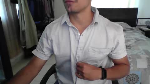 Snapshot of diablo_1525 chatting on December 30, 6:05 pm diablo_1525 online show from December 30, 6:05 pm