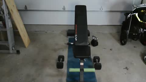 Yeti online show from February 24, 9:59 pm