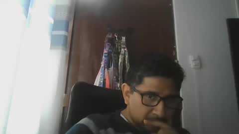 dickeduardo online show from December 7, 12:02 pm