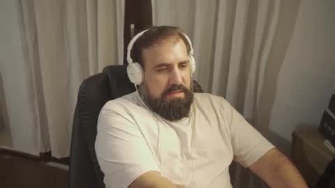 Cristian Dipolino online show from April 28, 1:22 am