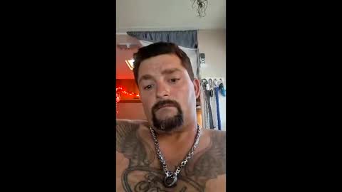 Die87 online show from May 2, 1:19 am