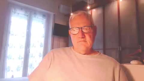 Snapshot of diego_riv71 chatting on October 24, 6:37 am Diego ITA 71 online show from October 24, 6:37 am
