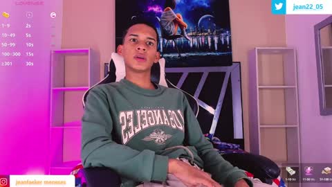 Snapshot of dilam_alfonzo chatting on January 26, 8:23 pm Dilan online show from January 26, 8:23 pm