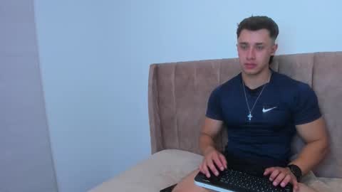 Dilan Coy online show from September 28, 3:04 am