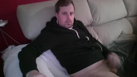 dili999 online show from February 15, 5:43 pm