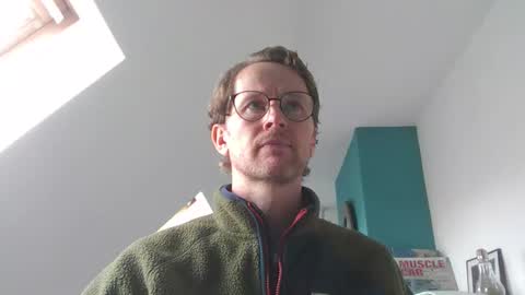 Snapshot of discovery_99 chatting on October 24, 12:40 pm discovery_99 online show from October 24, 12:40 pm