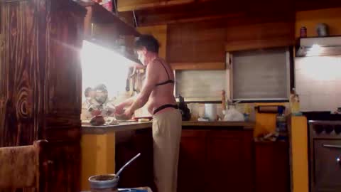 Snapshot of discretopasivo chatting on October 15, 11:12 pm discretopasivo online show from October 15, 11:12 pm