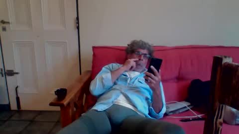 Snapshot of discretopasivo chatting on September 19, 6:19 pm discretopasivo online show from September 19, 6:19 pm