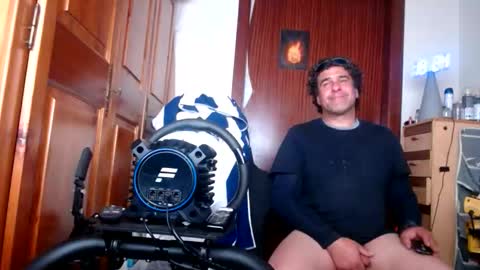 divitimido online show from April 16, 5:24 pm