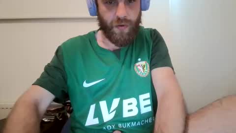 djschoor online show from September 16, 2:40 pm