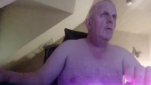 doggy2629 online show from November 27, 9:07 pm