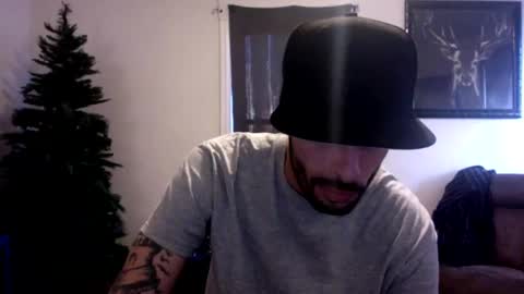 Snapshot of doingmek9 chatting on December 17, 7:48 pm doingmek9 online show from December 17, 7:48 pm