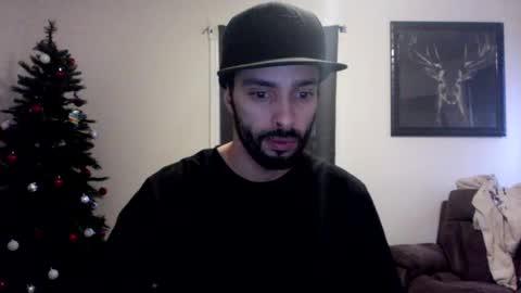 Snapshot of doingmek9 chatting on January 1, 8:47 pm doingmek9 online show from January 1, 8:47 pm