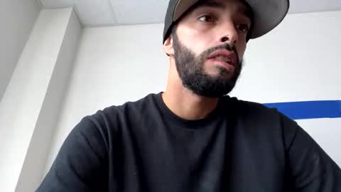 Snapshot of doingmek9 chatting on October 18, 4:01 pm doingmek9 online show from October 18, 4:01 pm